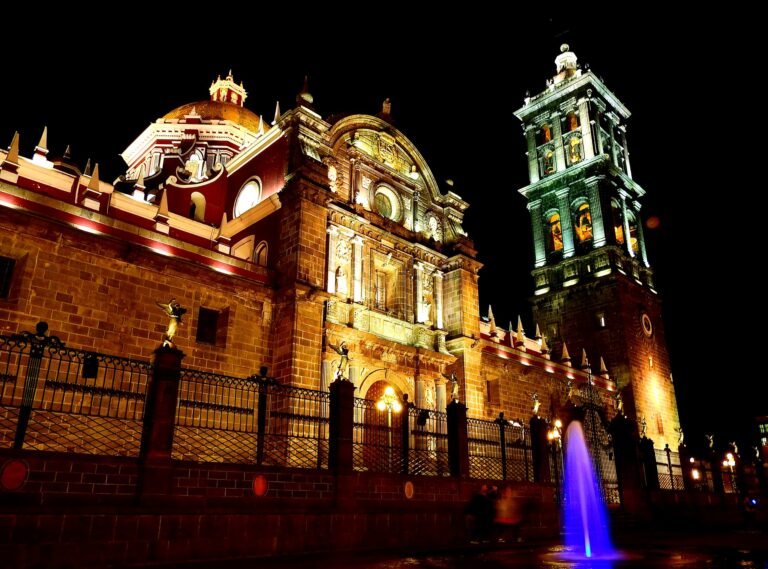 4 planes de noche en Puebla