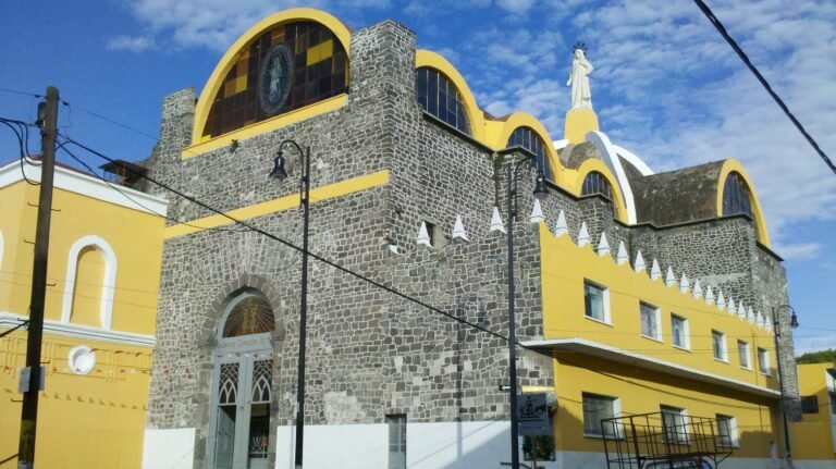 El peculiar Templo del Inmaculado Corazón de María