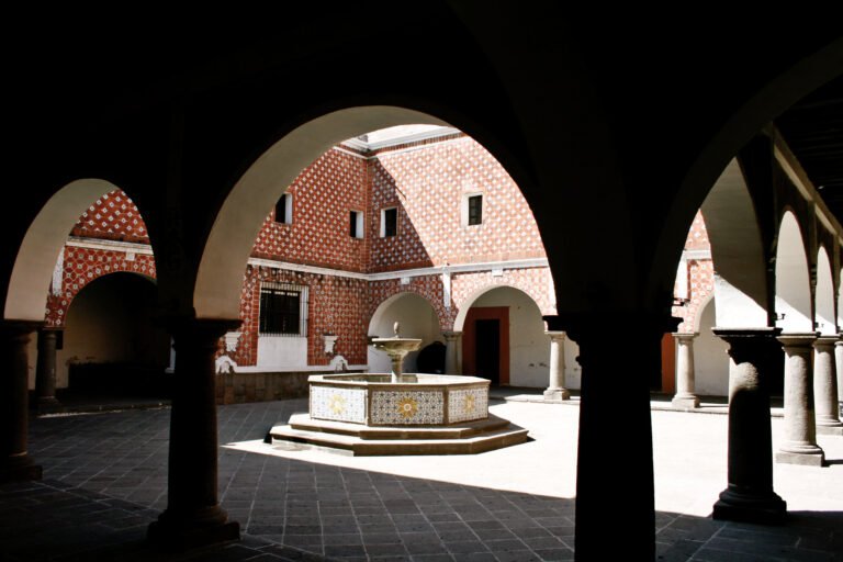 Conoce las historias del Ex Convento de Santa Rosa