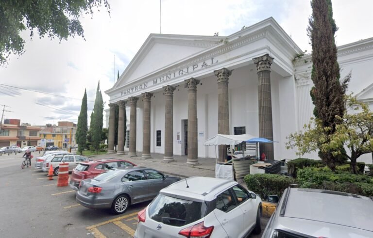 Habrá recorrido lumínico en el Panteón Municipal de Puebla